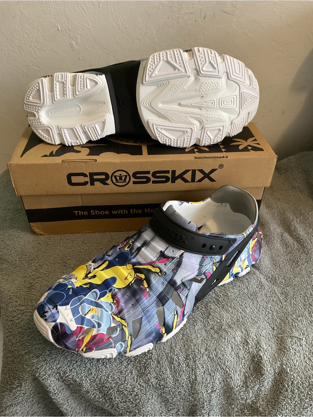 CROSSKIX Men's Multicolor Boat Shoes with Black Strap - Picture 3 of 4